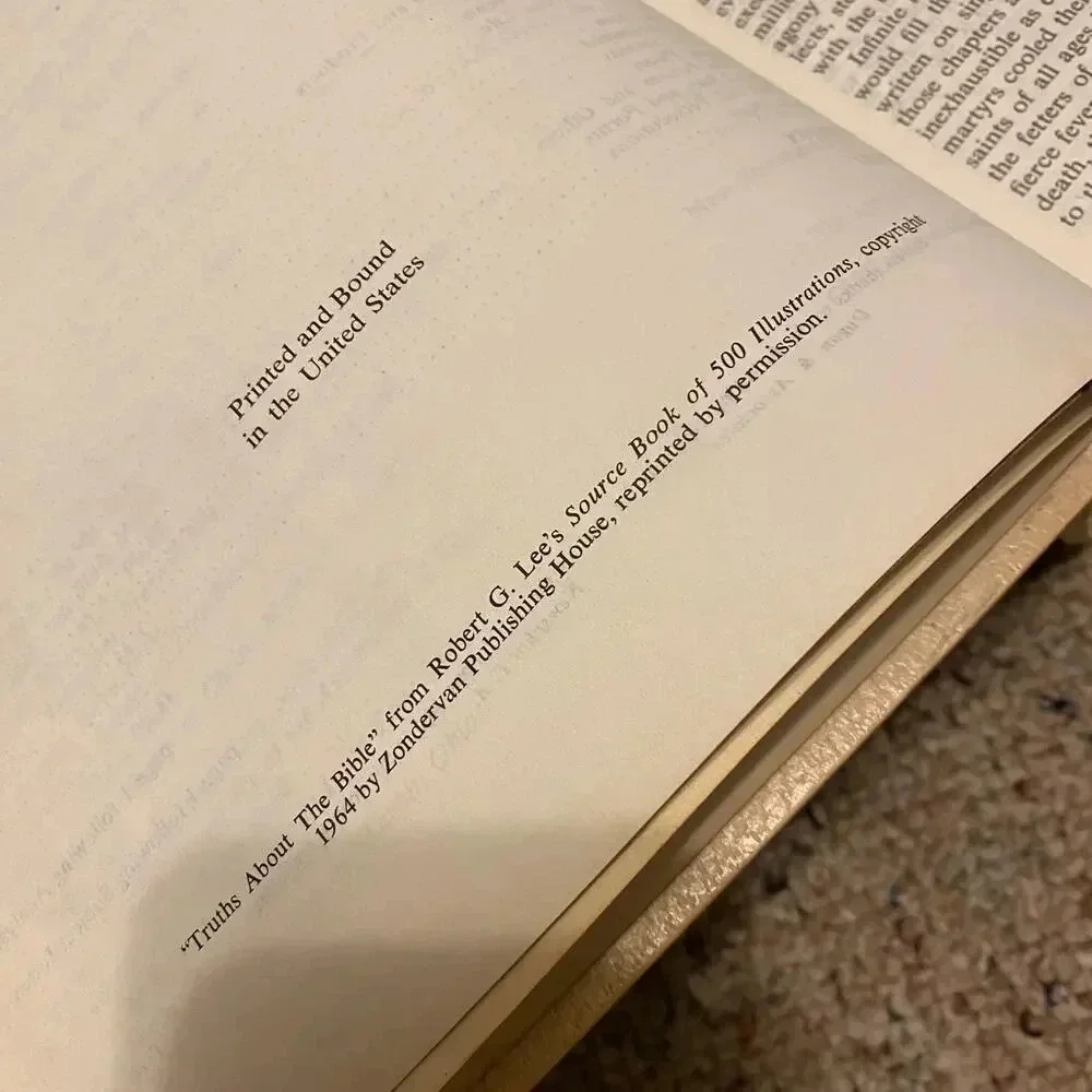 Vintage Holy Bible Analytical Edition Crusade Publisher inc 1970 Thick Book 598P